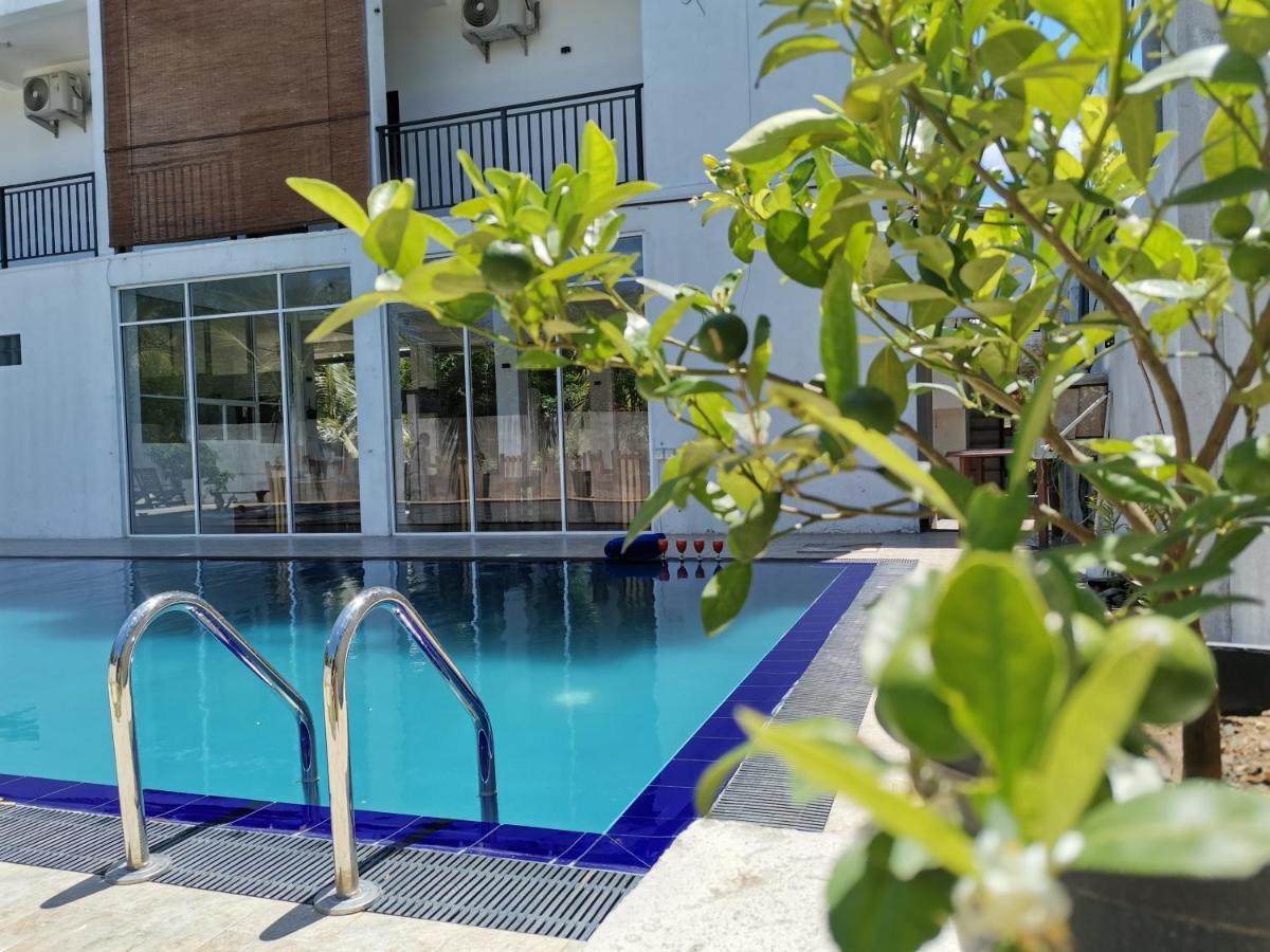 Golden Wild - Yala Hotel Tissamaharama Exterior foto